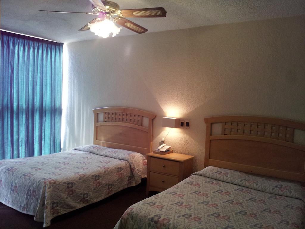 Hotel El Monte Salamanca Ruang foto