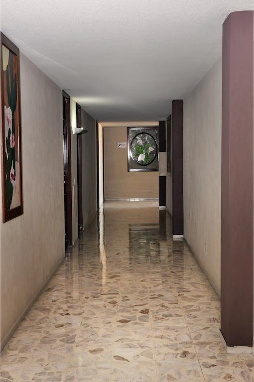 Hotel El Monte Salamanca Bagian luar foto