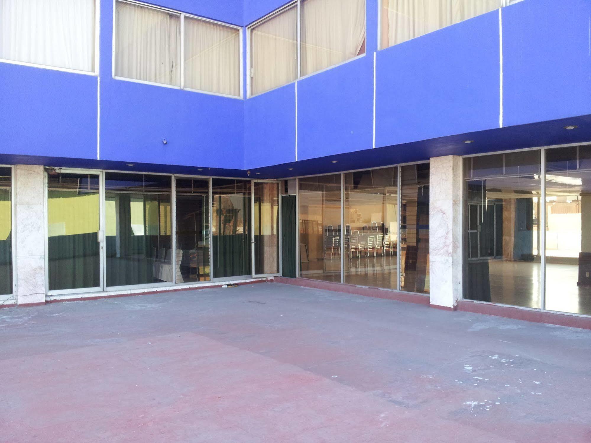 Hotel El Monte Salamanca Bagian luar foto