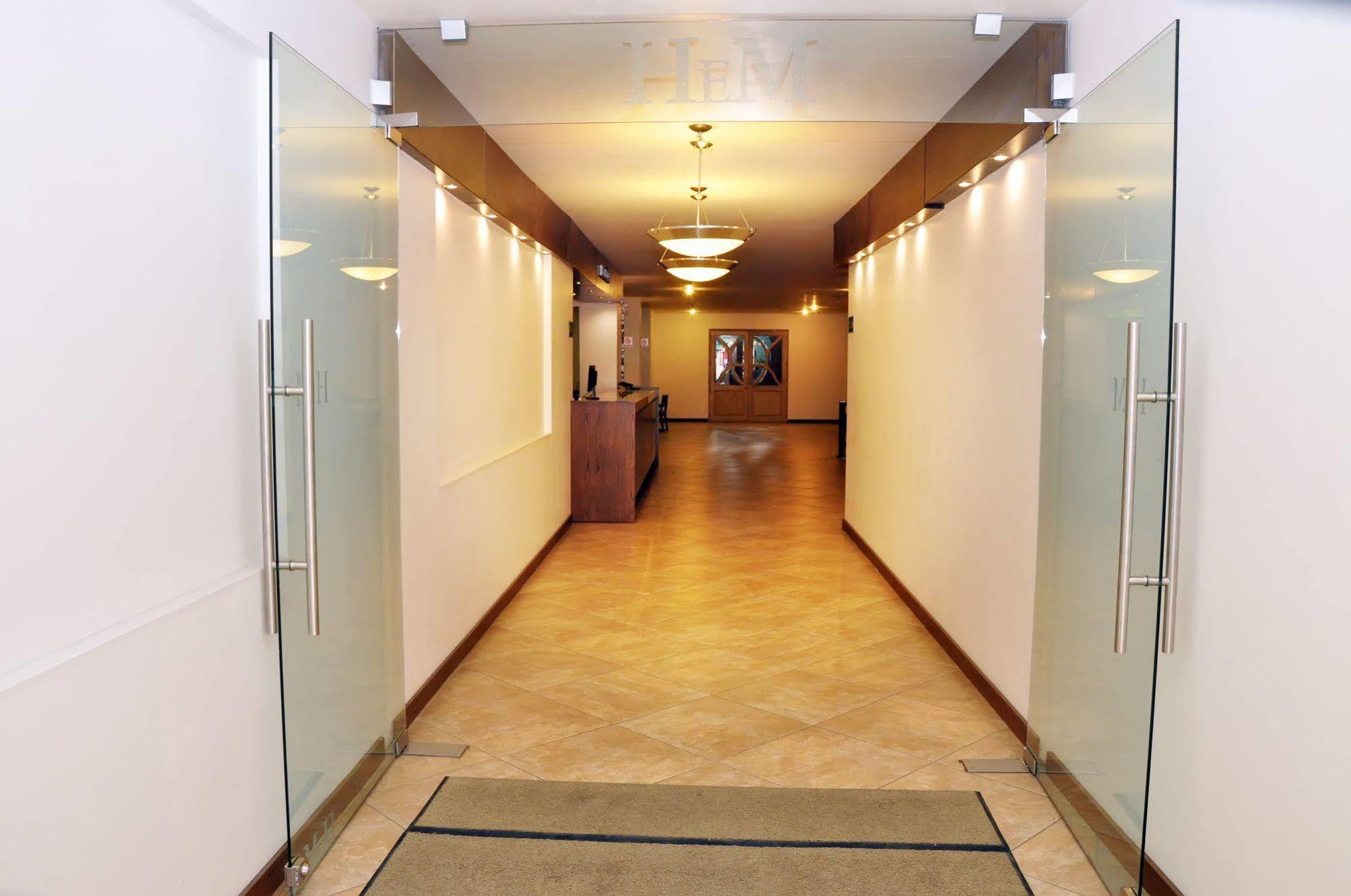 Hotel El Monte Salamanca Bagian luar foto